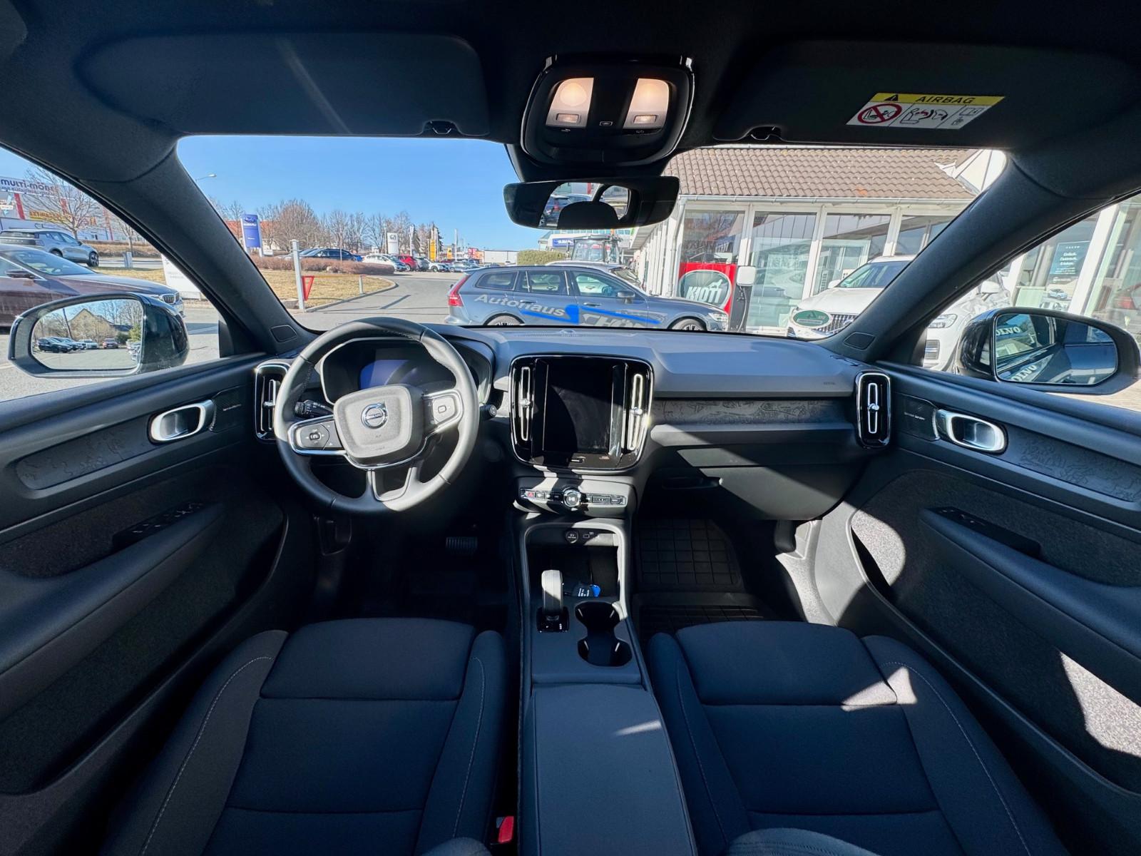 Volvo EX40 Extended range Plus Single motor