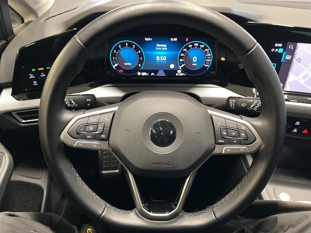 Volkswagen Golf 1.5 TSI Golf VIII