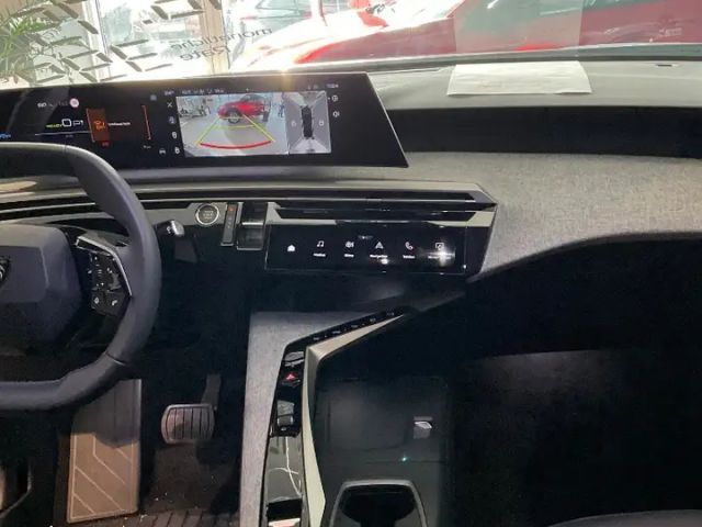 Peugeot E-3008 Allure Pack