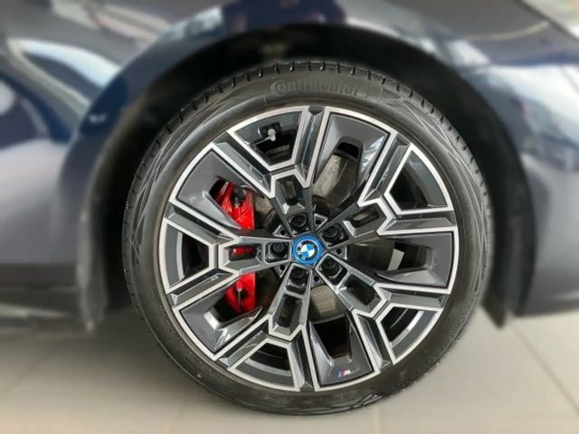 BMW i5 Touring eDrive40