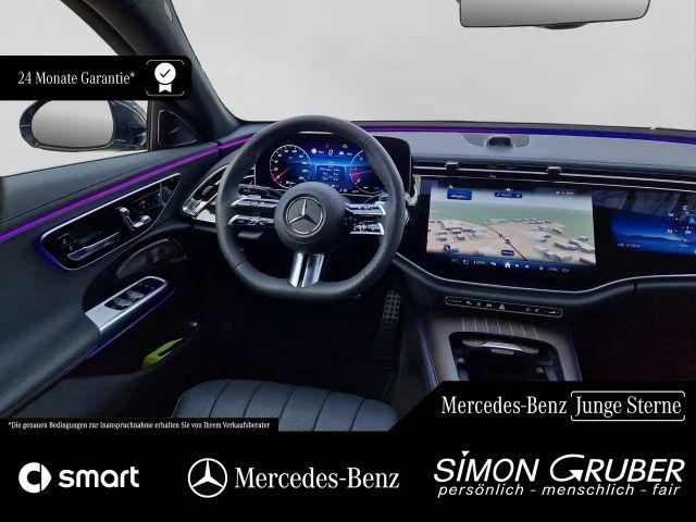 Mercedes-Benz E 220 AMG Line E 220 d Sedan