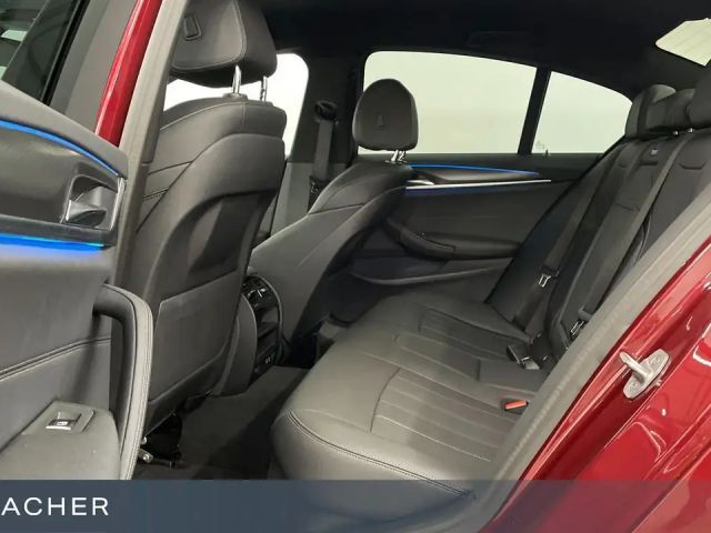 BMW 530 530e M-Sport Sedan