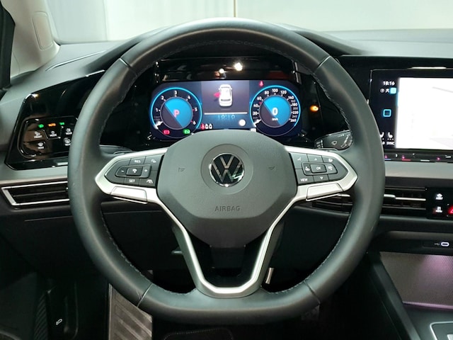 Volkswagen Golf 2.0 TDI DSG Style