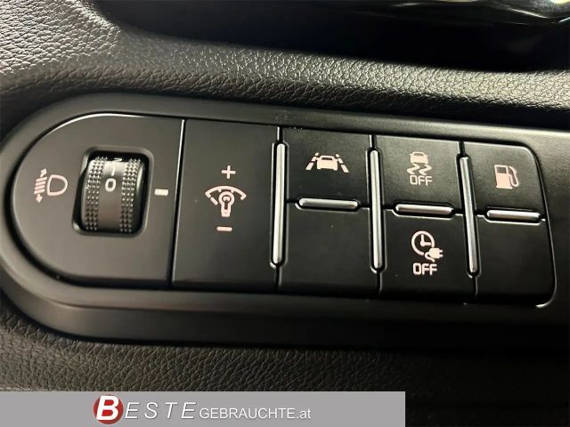 Kia XCeed Hybrid PHEV Vision