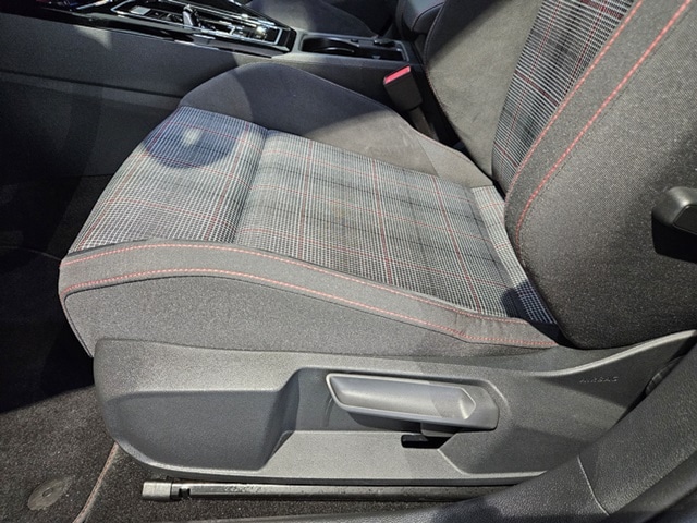 Volkswagen Golf 2.0 TSI DSG GTI