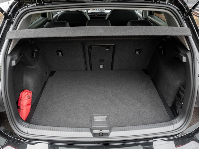 Volkswagen Golf 1.5 eTSI Golf VIII