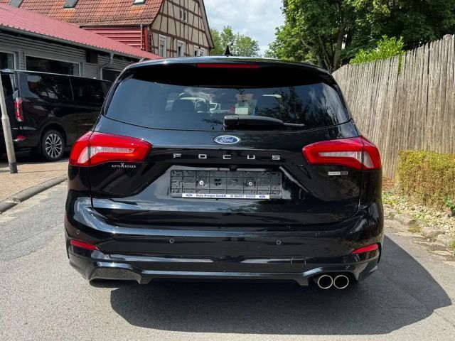 Ford Focus ST Line Wagon