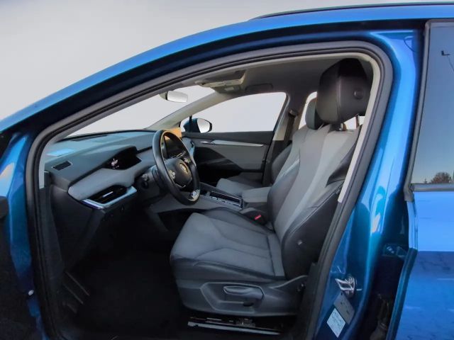 Skoda Enyaq KAMERA+AHK+NAVI+GRA