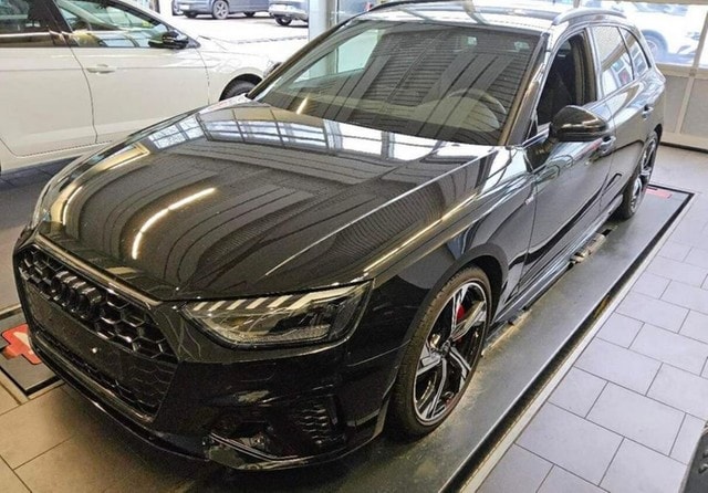 Audi A4 45 TFSI Avant Quattro S-Line S-Tronic