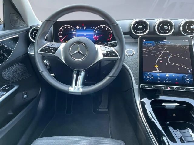 Mercedes-Benz C 180 AVANTGARDE Estate