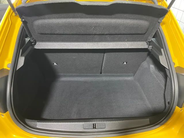 Peugeot E-208 Active Pack