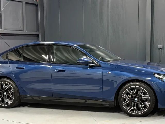 BMW i5 M-Sport Sedan eDrive40
