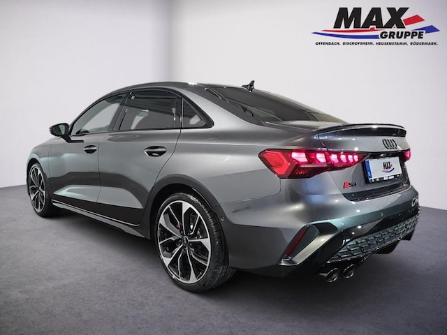 Audi S3 Quattro S-Tronic Sedan