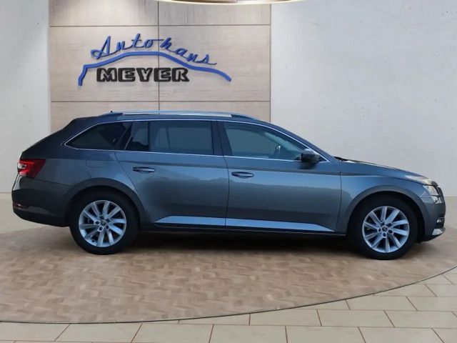 Skoda Superb Combi