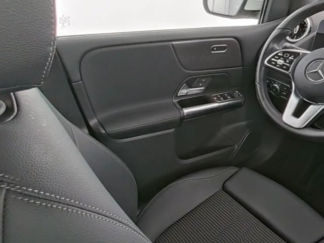 Mercedes-Benz B 200 Progressive