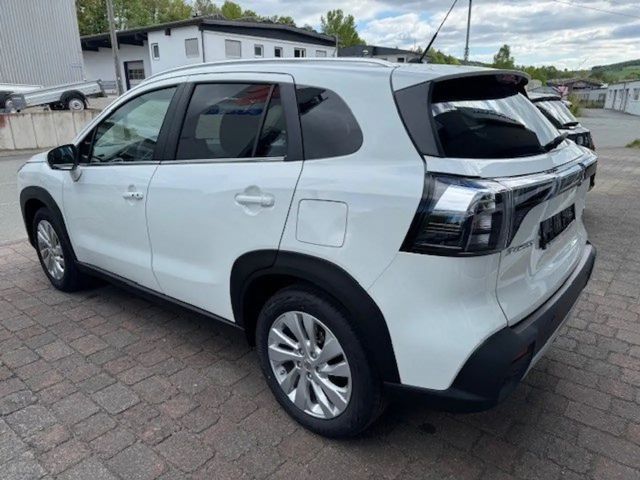 Suzuki S-Cross AllGrip Hybrid