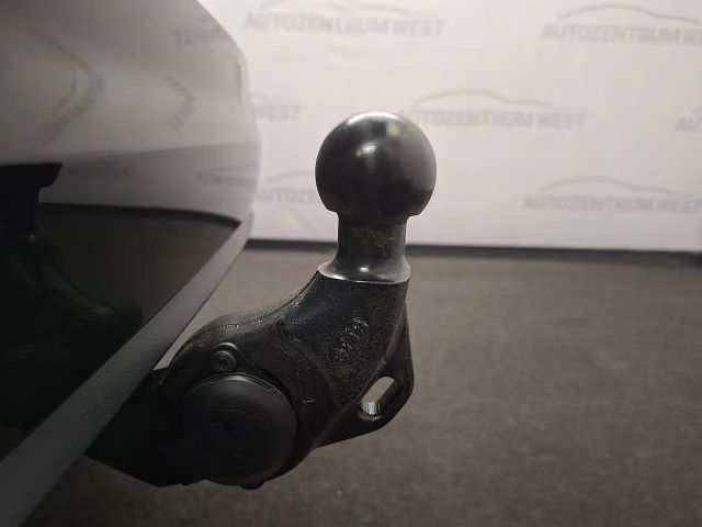 Volkswagen Touran DSG Life