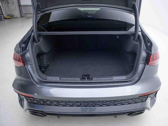 Audi RS3 Quattro S-Tronic Sedan