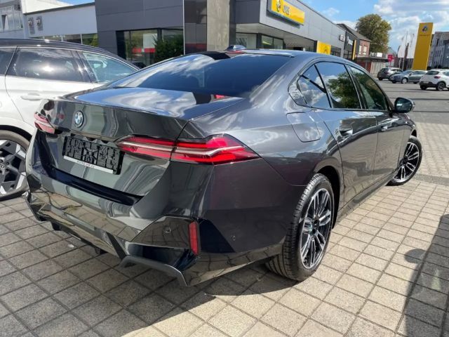 BMW 550 M-Sport Sedan xDrive