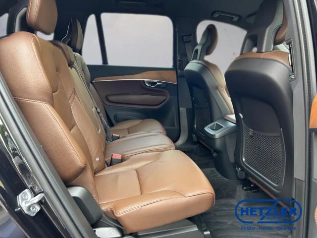 Volvo XC90 AWD Momentum