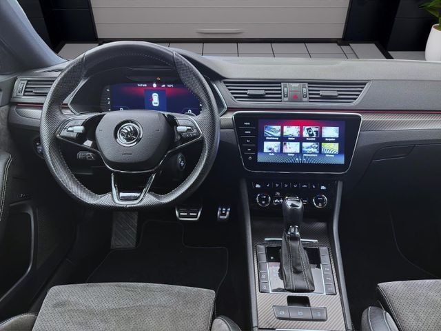 Skoda Superb 2.0 TDI Combi Sportline