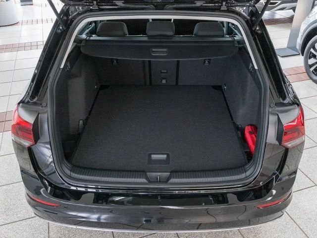 Volkswagen Golf 2.0 TDI DSG Style Variant