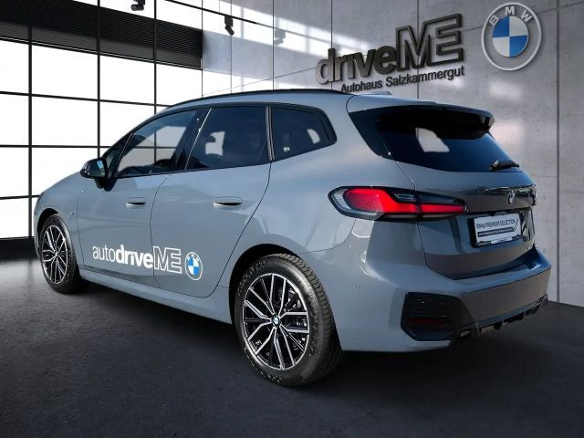 BMW 218 218d Active Tourer Sedan