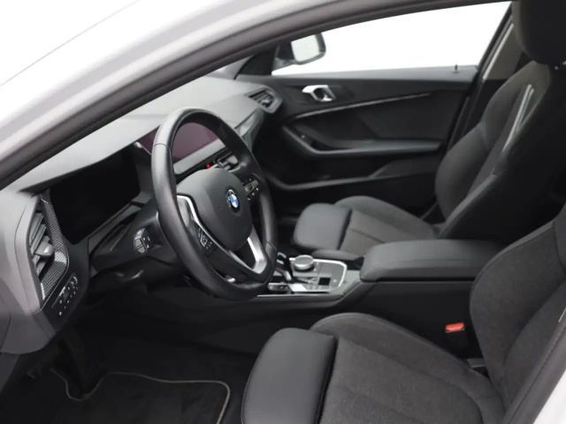 BMW 116 Sedan Sport Line