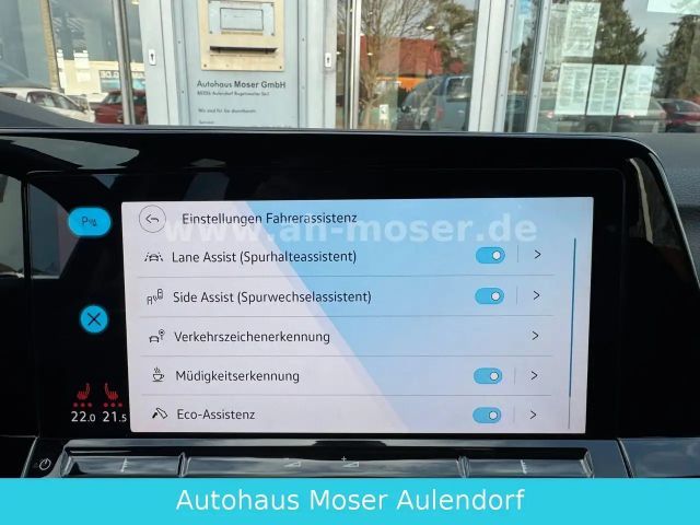 Volkswagen Golf 2.0 TDI Golf VIII Life Variant