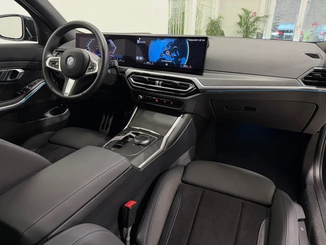 BMW 320 320e M-Sport xDrive