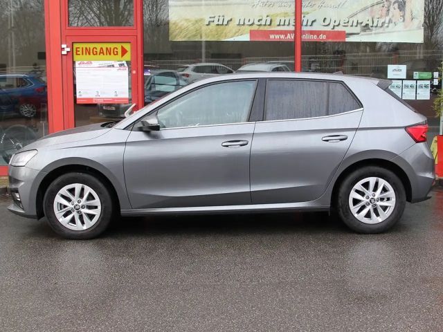 Skoda Fabia TSI 116PS DSG DESIGN LED NWW ALU PDC