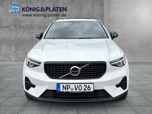 Volvo XC40 Dark Plus