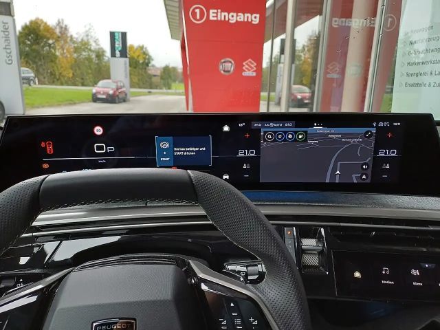 Peugeot E-3008 73Kwh