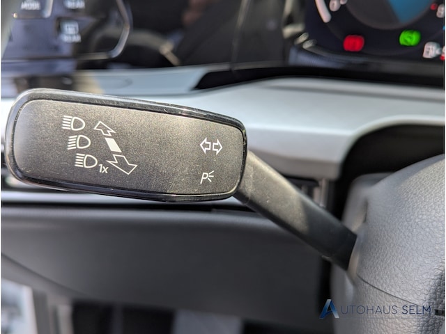 Volkswagen Golf DSG Golf VIII Life Variant