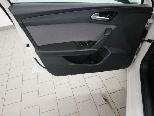 Seat Leon 2.0 TDI DSG Sportstourer Style
