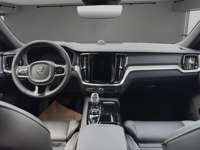 Volvo S60 AWD Dark Recharge Ultimate