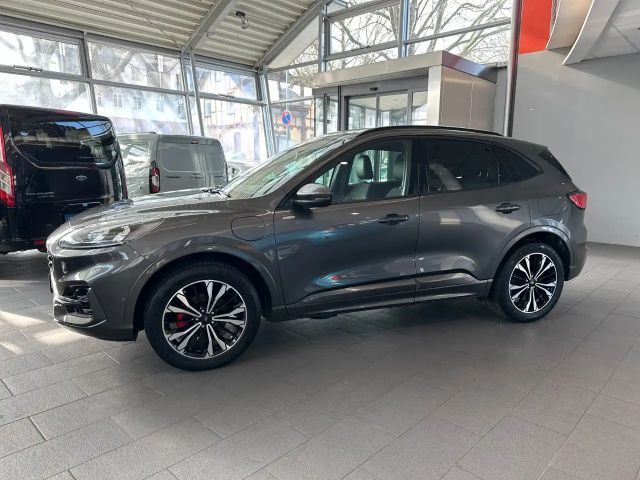 Ford Kuga Plug in Hybrid ST Line X