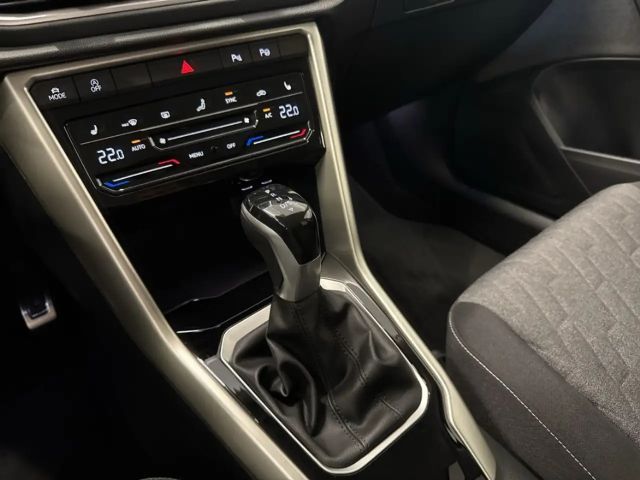 Volkswagen T-Roc 1.5 TSI DSG Move