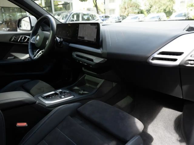 BMW 118 118d M-Sport Sedan