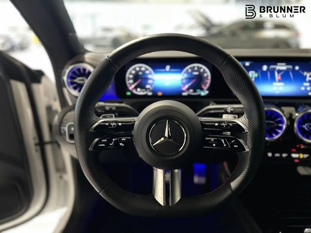 Mercedes-Benz CLA 200 AMG Line Shooting Brake