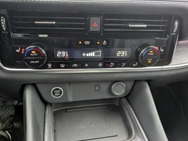 Nissan Qashqai DIG-T Tekna