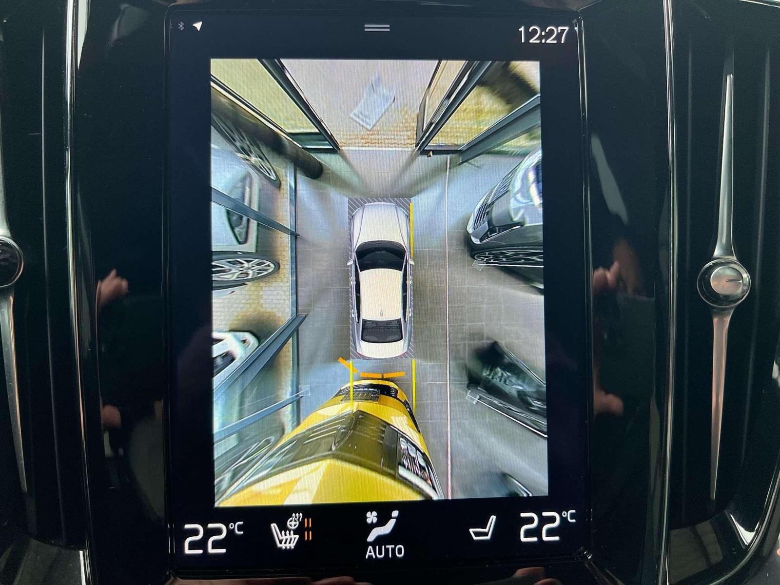 Volvo S60 AWD R-Design Recharge