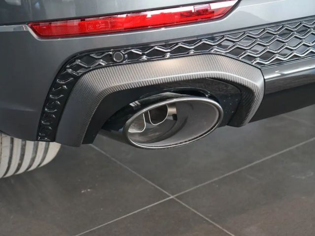 Audi RS Q8 Performance