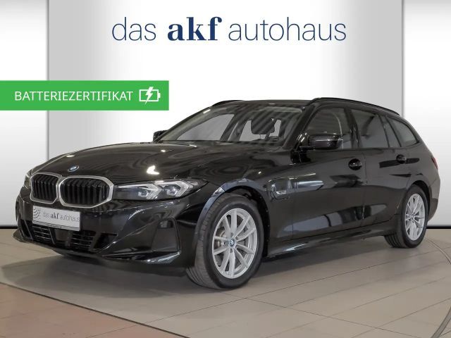 BMW 320 320e xDrive