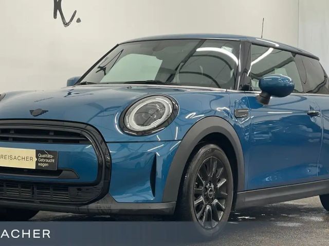 MINI One One Classic Trim PDC SHZ LED DAB KomftZ 16"LM