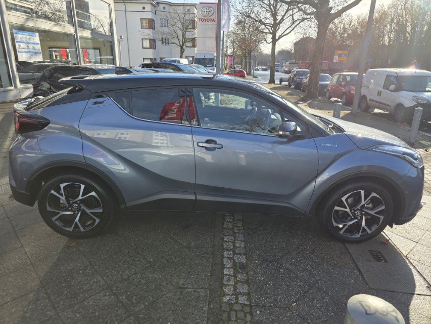 Toyota C-HR 5-deurs Plus