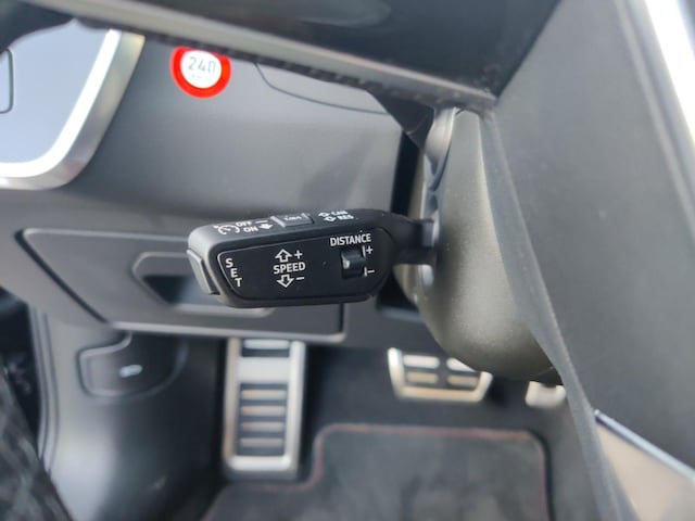 Audi S6 Avant Quattro