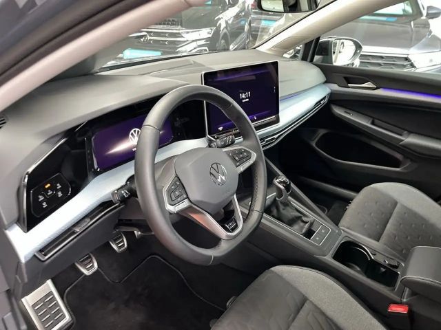 Volkswagen Golf 1.5 TSI Variant