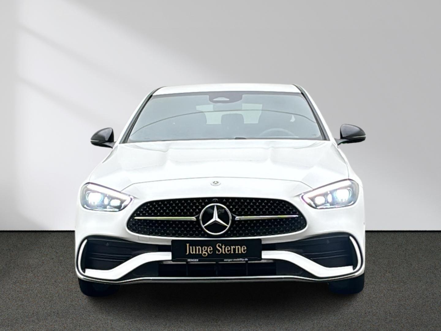 Mercedes-Benz C 220 AMG Line C 220 d Sedan