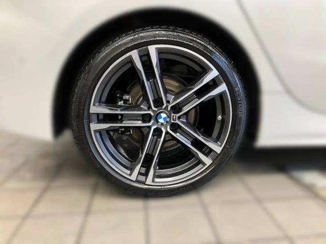 BMW 118 118d 5-deurs Sedan